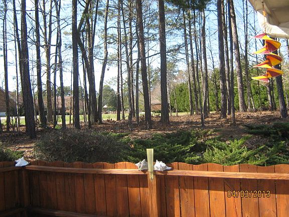 2nd image of 104 Beaver Creek Dr