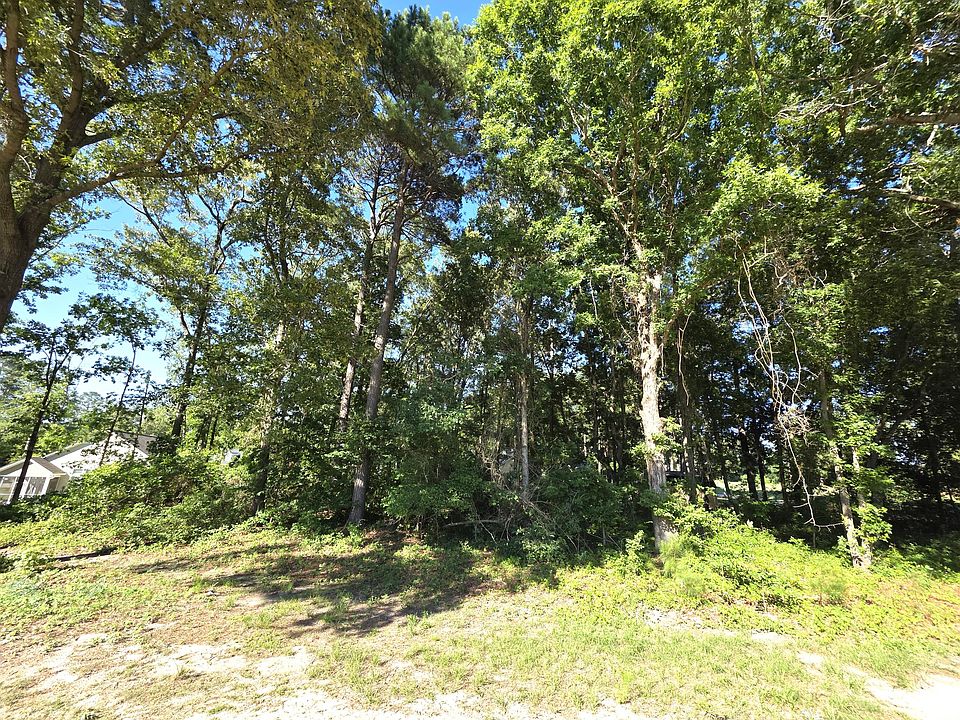 1st image of 130 Green Ct