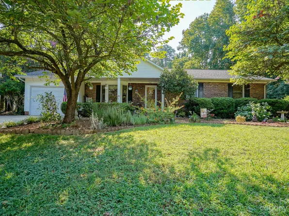 10674 Pine Haven Dr, Norwood, NC 28128