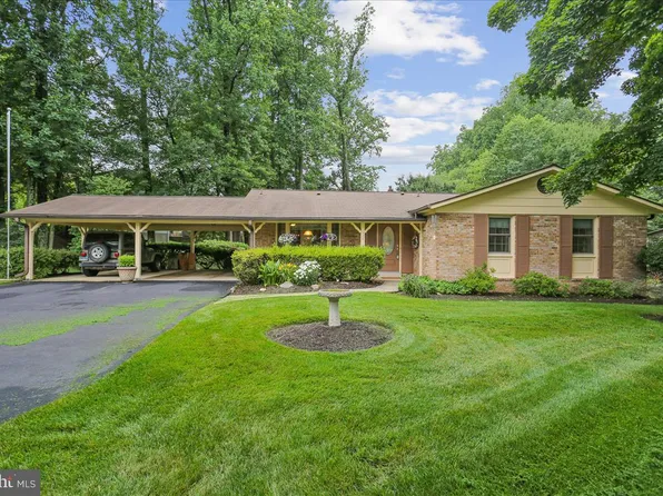 12810 Stonecrest Dr, Silver Spring, MD 20904