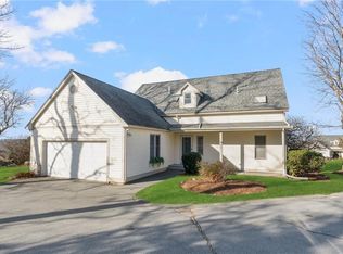 27 Lilac Dr UNIT 27, North Dartmouth, MA 02747