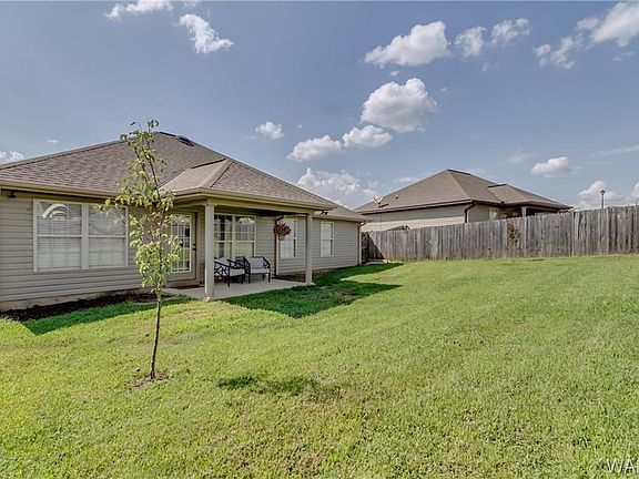 4th image of 12743 Mill Creek Dr