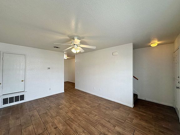 4th image of 3206 Hereford Ln APT A
