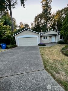 1232 Devon Loop NE, Olympia, WA, 98506