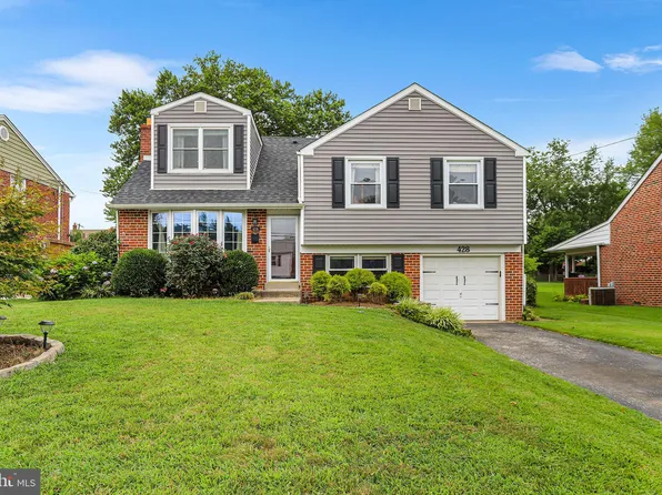 428 Melvin Dr, Brookhaven, PA 19015