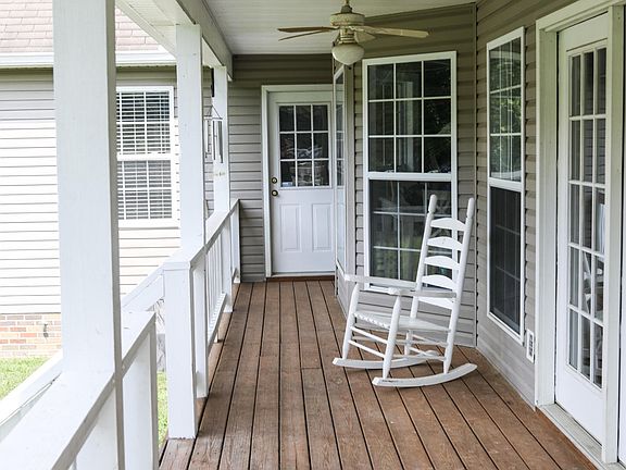 3rd image of 280 Switchboard Rd