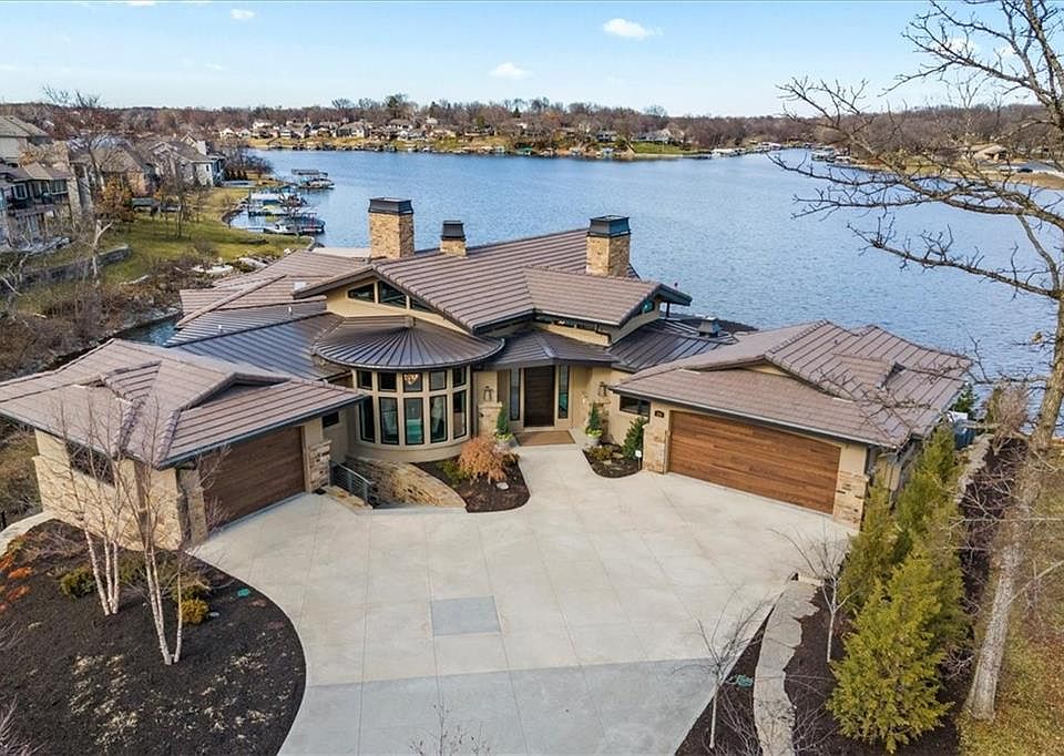 220 South Shore Dr, Lake Winnebago, MO 64034 Zillow