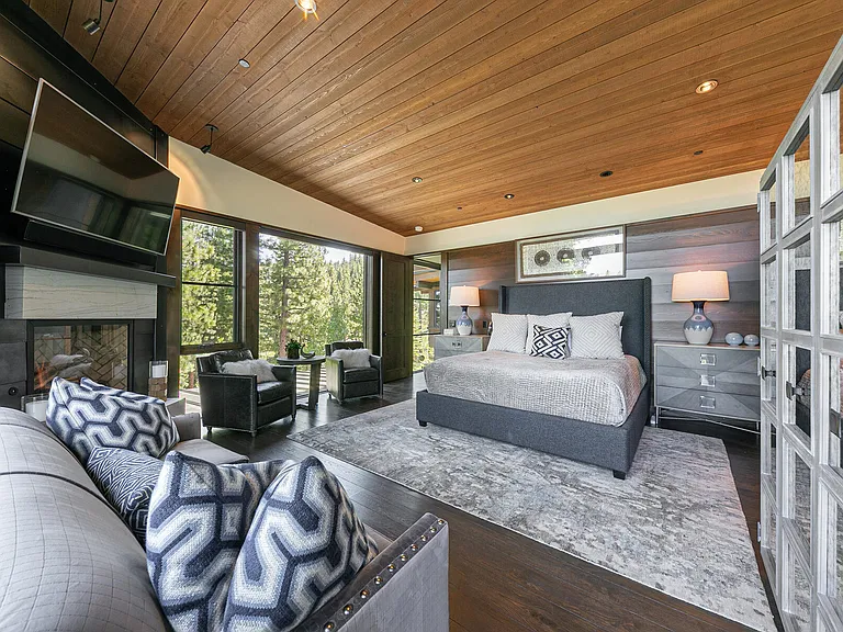 9500 Dunsmuir Way — Photo 30