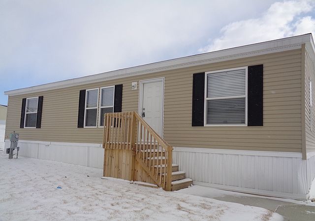 1st image of 2717 Patrick Henry Ct