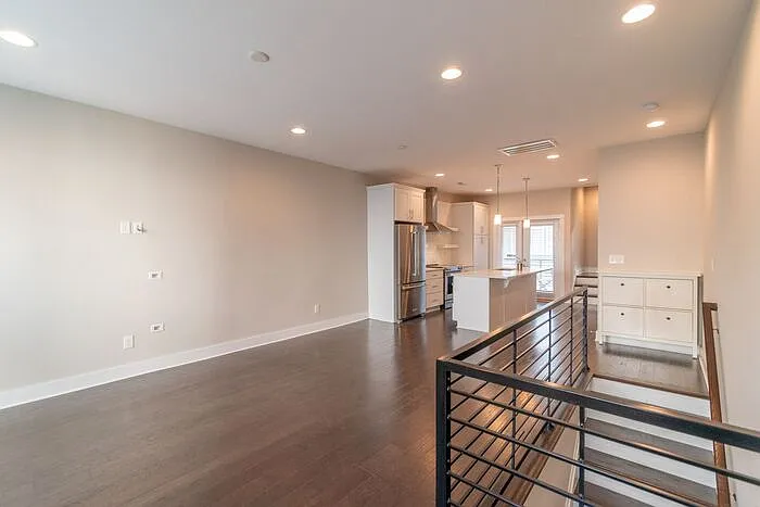 439 Southend Crossing Ln — Photo 12