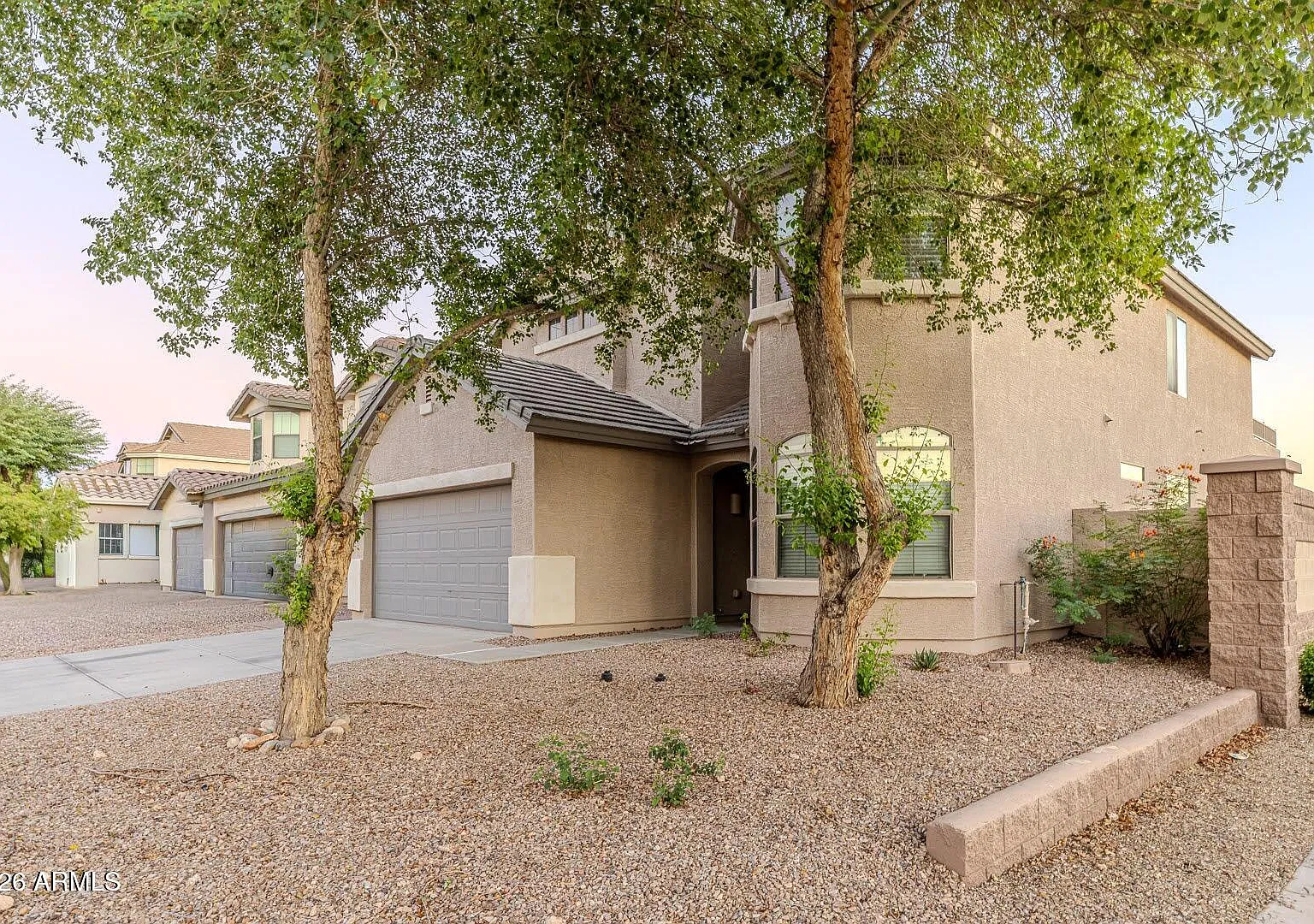 4 bed, 3.0 bath, 2822 sqft, $2,599 — Photo 3