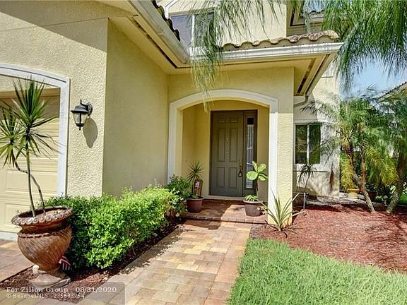 2nd image of 9589 Cobblestone Creek Dr
