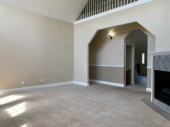 5th image of 252 Summerwood Dr