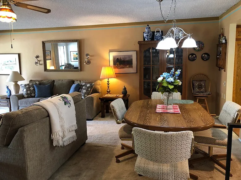 274 Leisure World — Photo 15