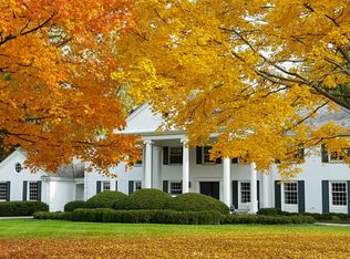 421 Circle Ln, Lake Forest, IL 60045