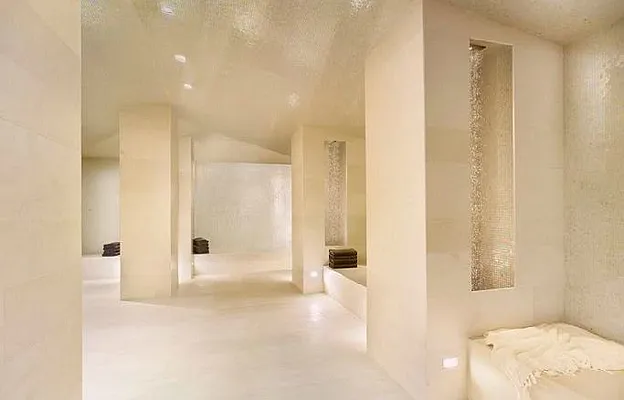 Sold by Citi Habitats | media 22