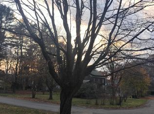 8 Highland Ave, Oxford, MA 01540