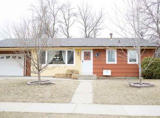 1333 Sunset Blvd, Minot, ND 58703