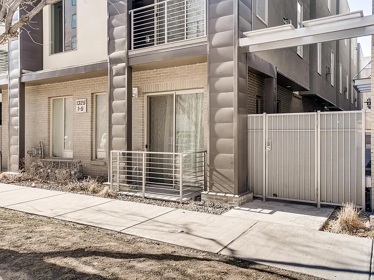 1325 Elati St #5 — Photo 32