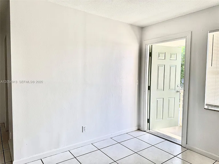 3500 Harrison St #12 — Photo 8