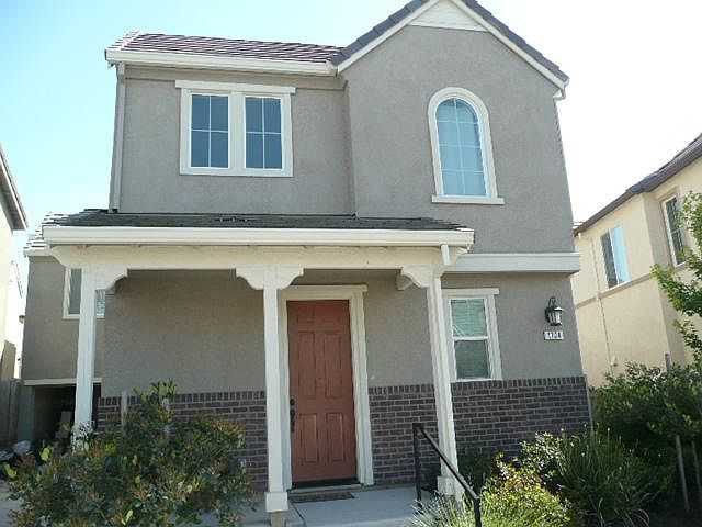 1st image of 1704 Brodea Ln
