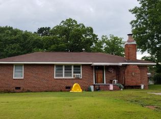 1004 S 8th Ave, Lanett, AL 36863