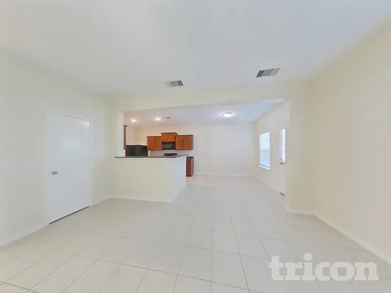 640 Totem Trail Dr — Photo 3