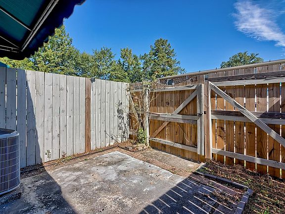 5th image of 3700 Bush River Rd APT H4