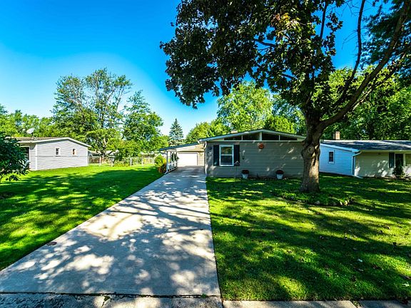 2nd image of 535 Avalon Dr