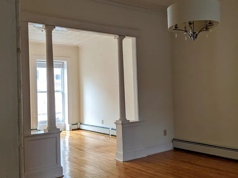 middle room, view to living room and window