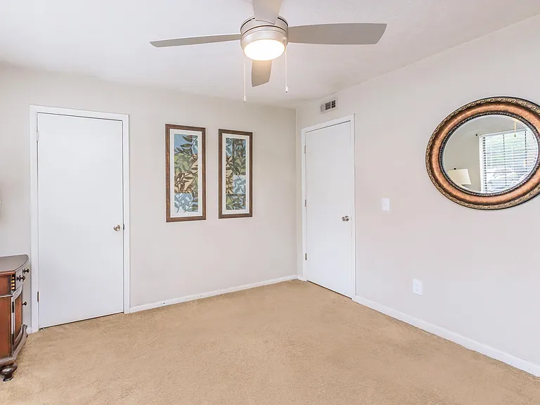 Ashley Oaks Apartments — Photo 29