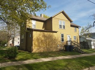 603 Lincoln St, Janesville, WI