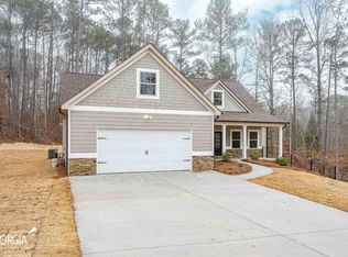 6040 Crowley Dr, Douglasville, GA 30135