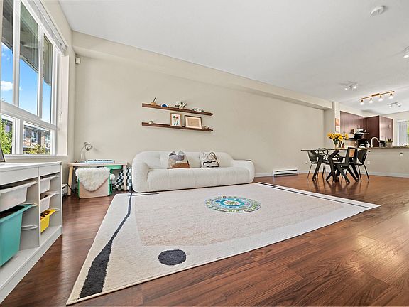 3rd image of 2729 158th St #94