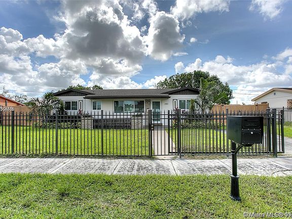 4th image of 2810 NW 212th Ter