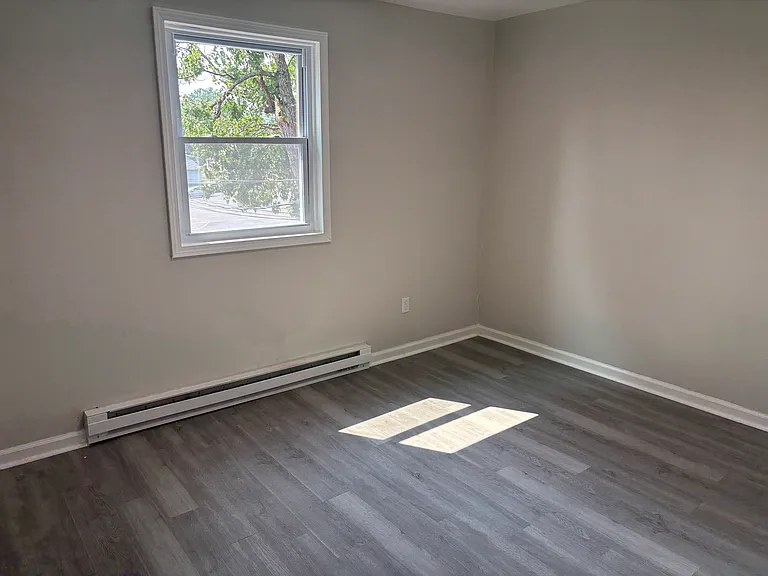 2-4 N Liberty Ave #3 — Photo 9