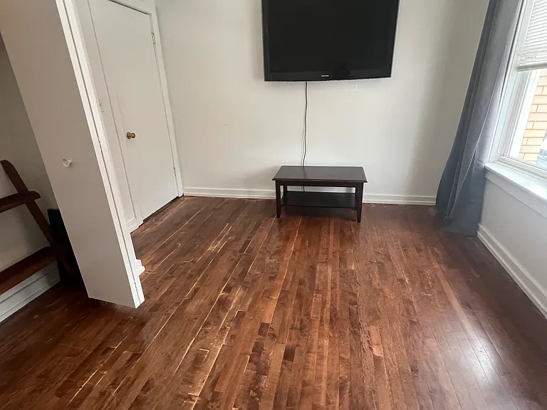 3215 W Beach Ave #2 — Photo 9