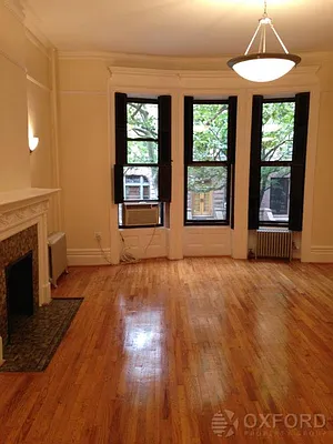 Rented by Oxford Property Group | media 11