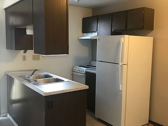 3rd image of 9320 E Osie St #4104
