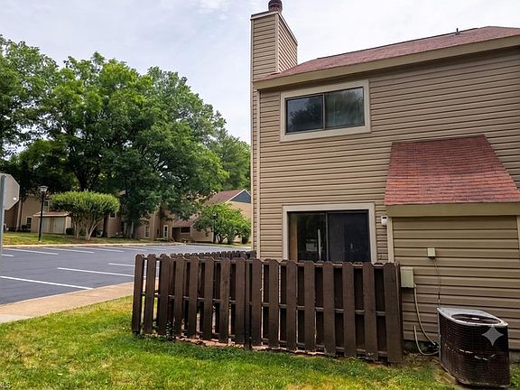 3rd image of 217 Village Ln Unit H