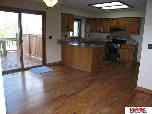 5th image of 14211 S 34th St