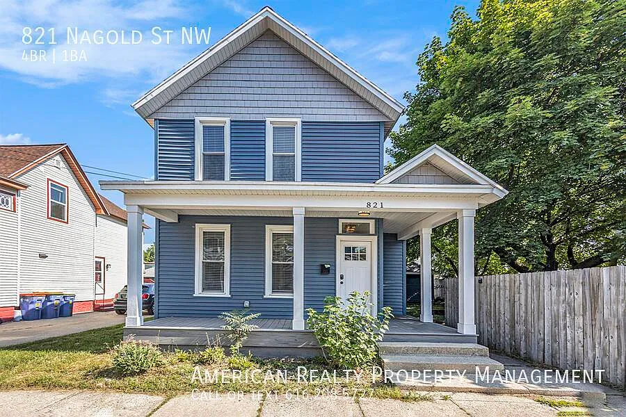 4 bed, 1400 sqft, $2,350 — Photo 1