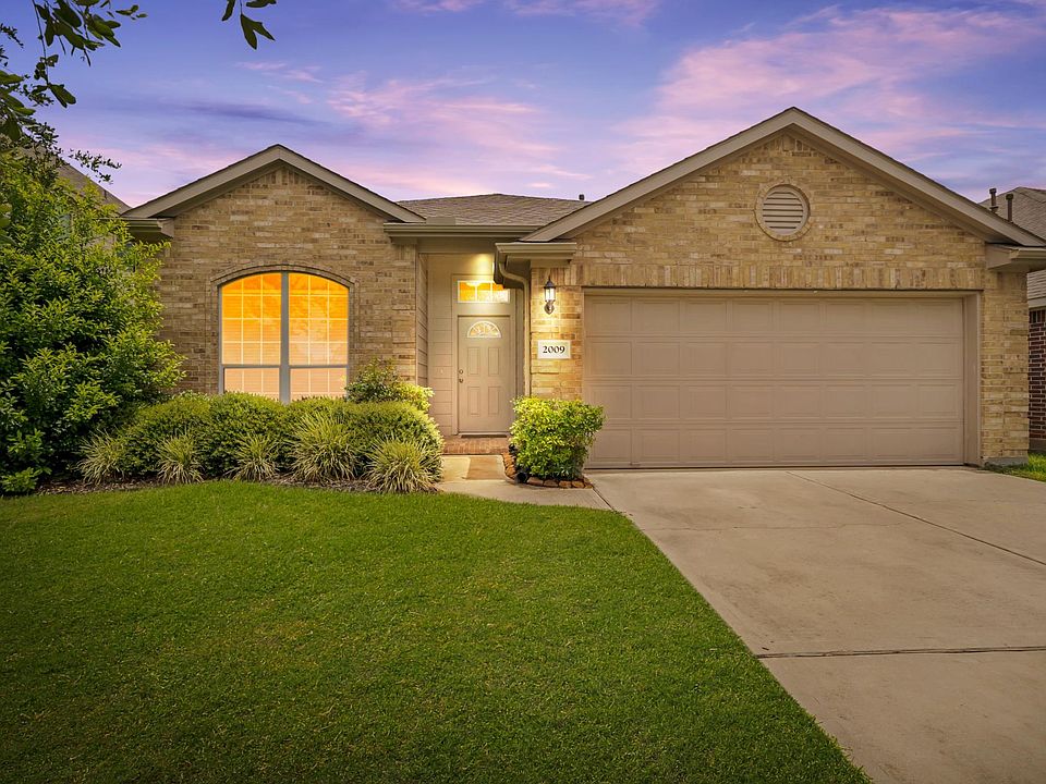 1st image of 2009 Golden Creek Ln