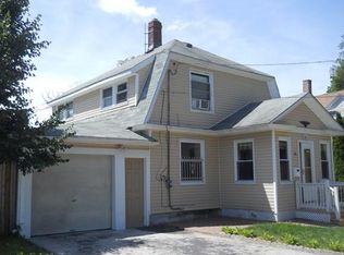 50 Greenfield St, Lawrence, MA 01843