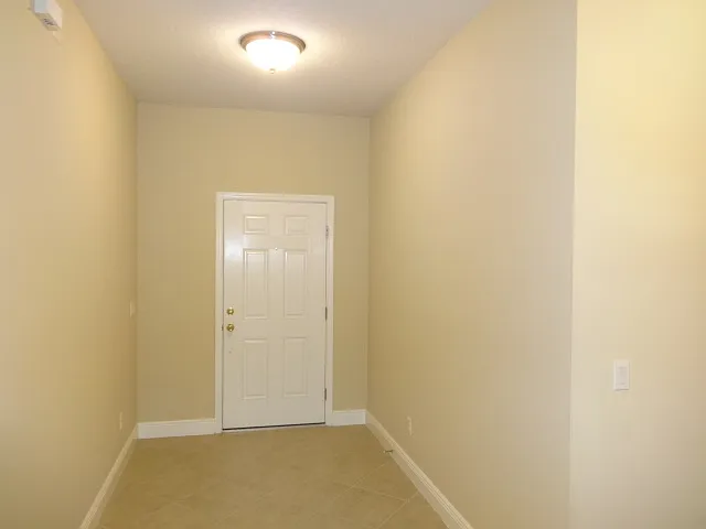 30113 Saddlebred Ln — Photo 7