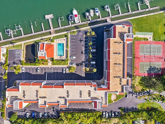 4th image of 19111 Vista Bay Dr APT 212