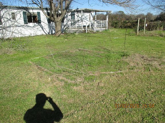 3rd image of 2524 Elmwood Dr