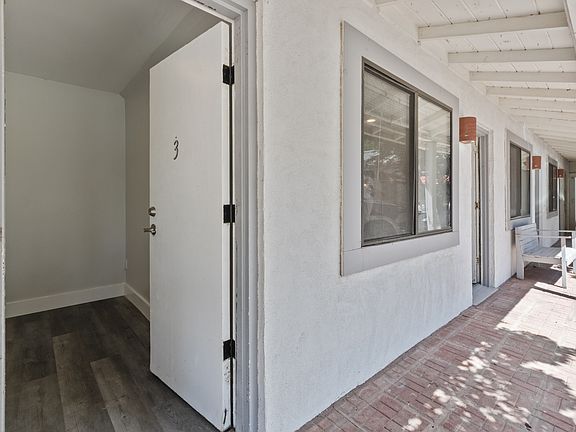 3rd image of 620 Sudderth Dr #3