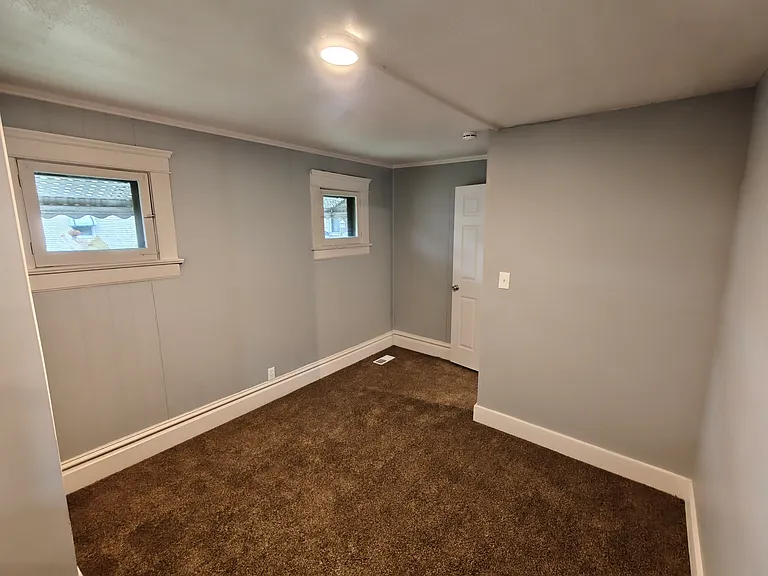 1279 Atwood Ave — Photo 10