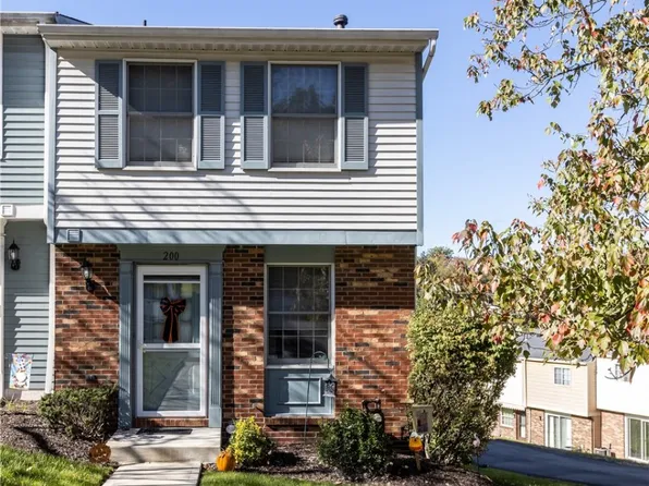 200 Shadowlawn Cir, Pittsburgh, PA 15236